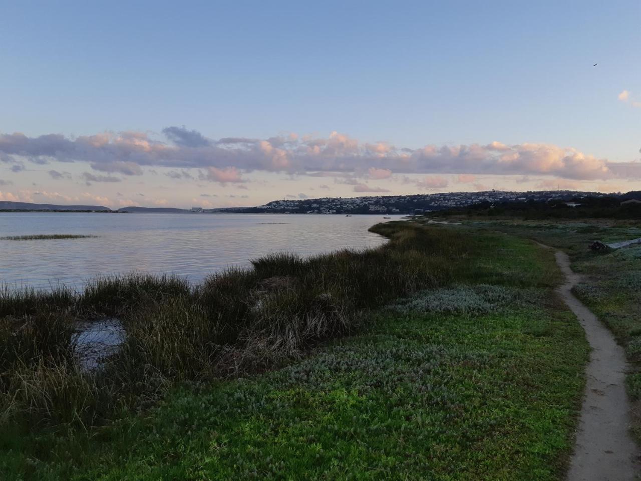 Отель Tidal Retreat Плеттенберг-Бей Экстерьер фото
